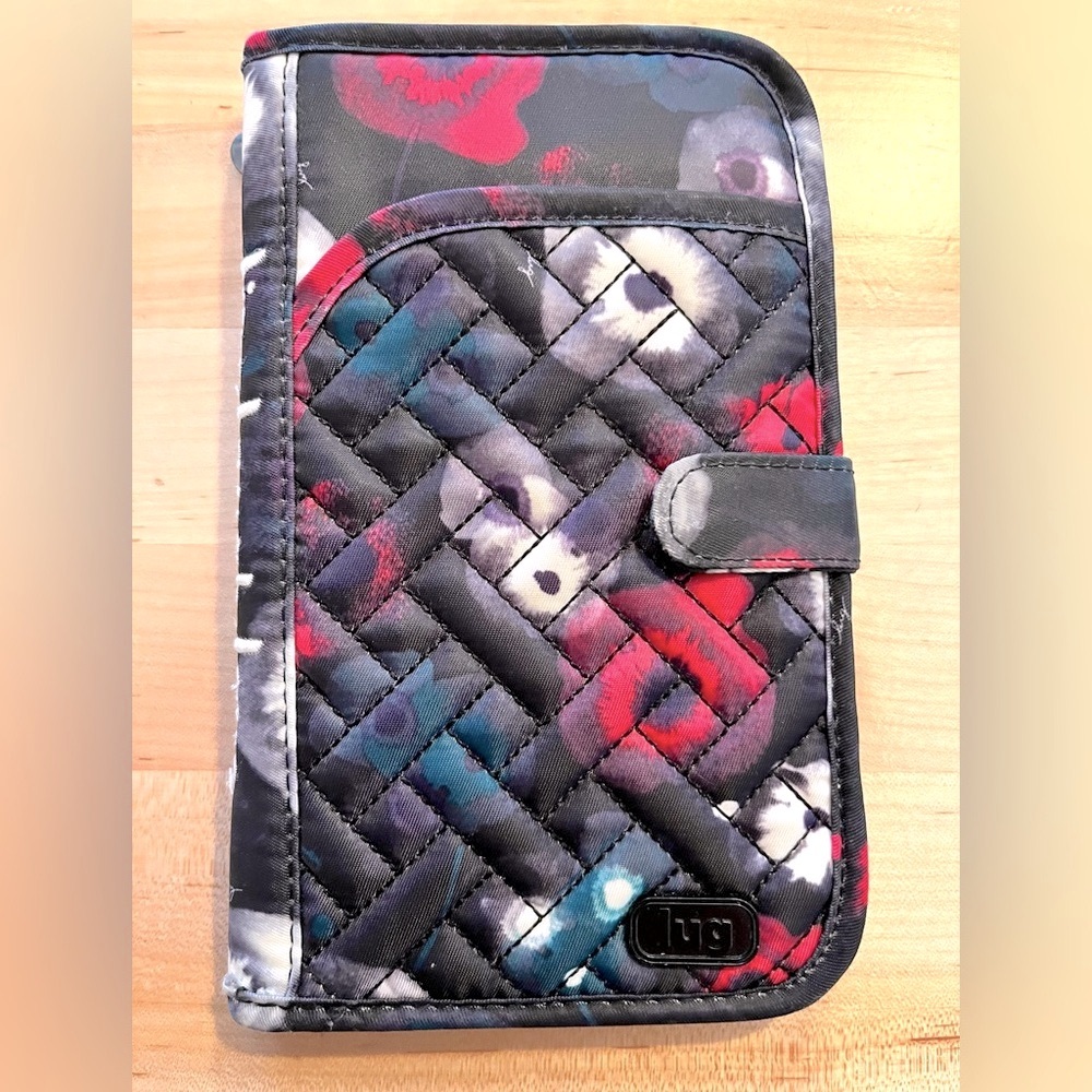 Lug Quilted Tandem Desert Flower Wallet/Pass Port Holder, RFID, NWOT - Picture 3 of 9